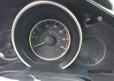 2020 Honda Fit Lx z USA, uszkodzony, nr VIN 3HGGK5H42LM732338